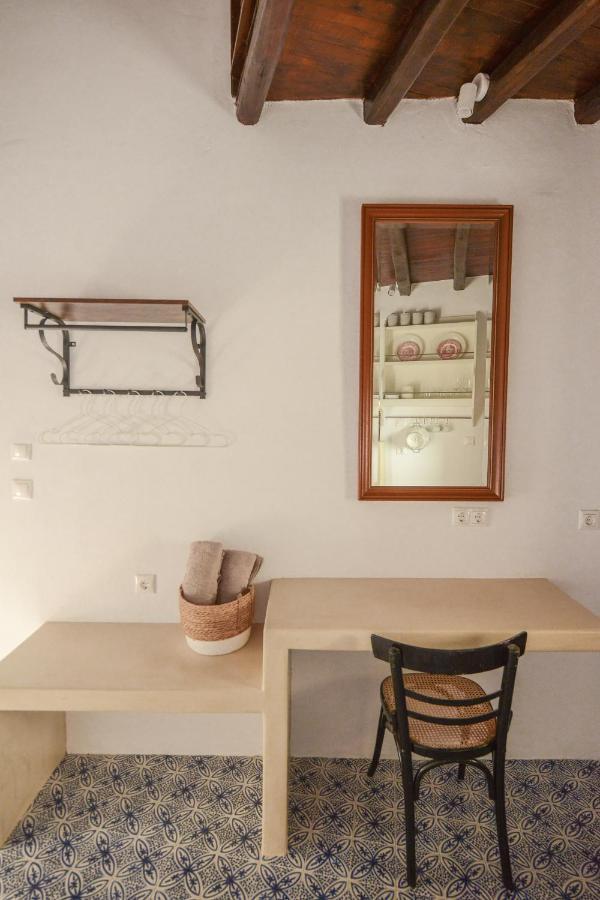 Castrum Traditional Sunset Suites Plaka  Екстериор снимка