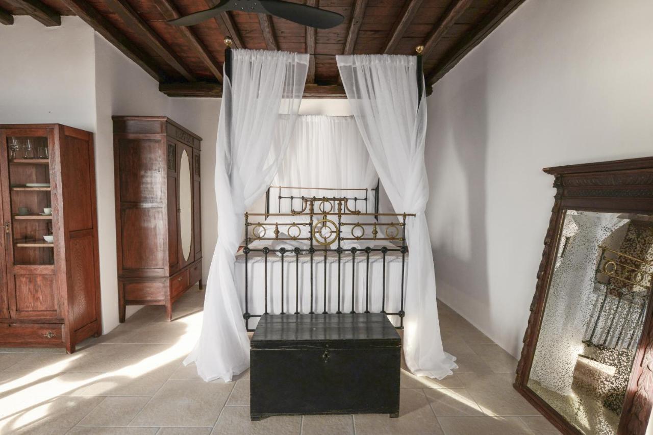 Castrum Traditional Sunset Suites Plaka  Екстериор снимка