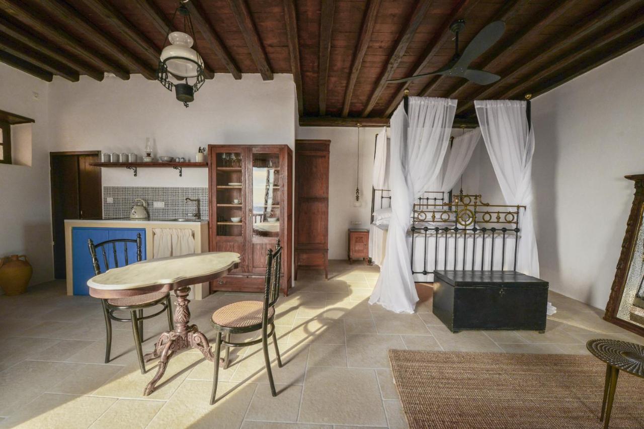 Castrum Traditional Sunset Suites Plaka  Екстериор снимка