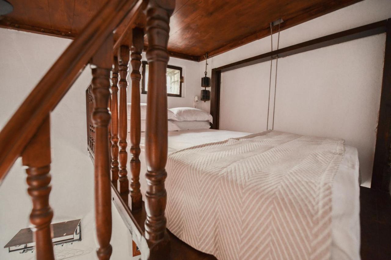 Castrum Traditional Sunset Suites Plaka  Екстериор снимка