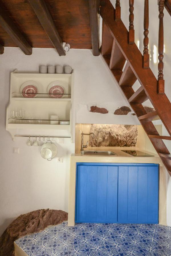 Castrum Traditional Sunset Suites Plaka  Екстериор снимка