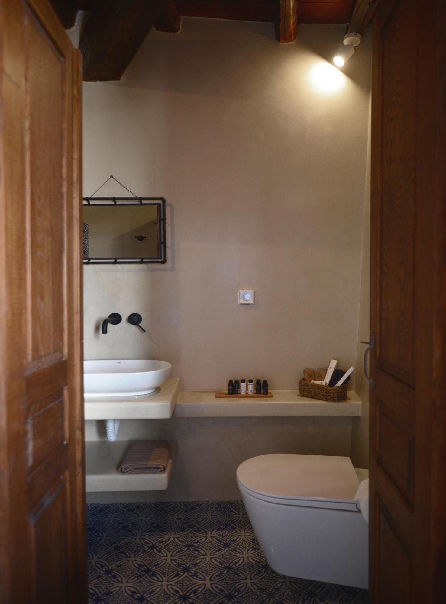 Castrum Traditional Sunset Suites Plaka  Екстериор снимка
