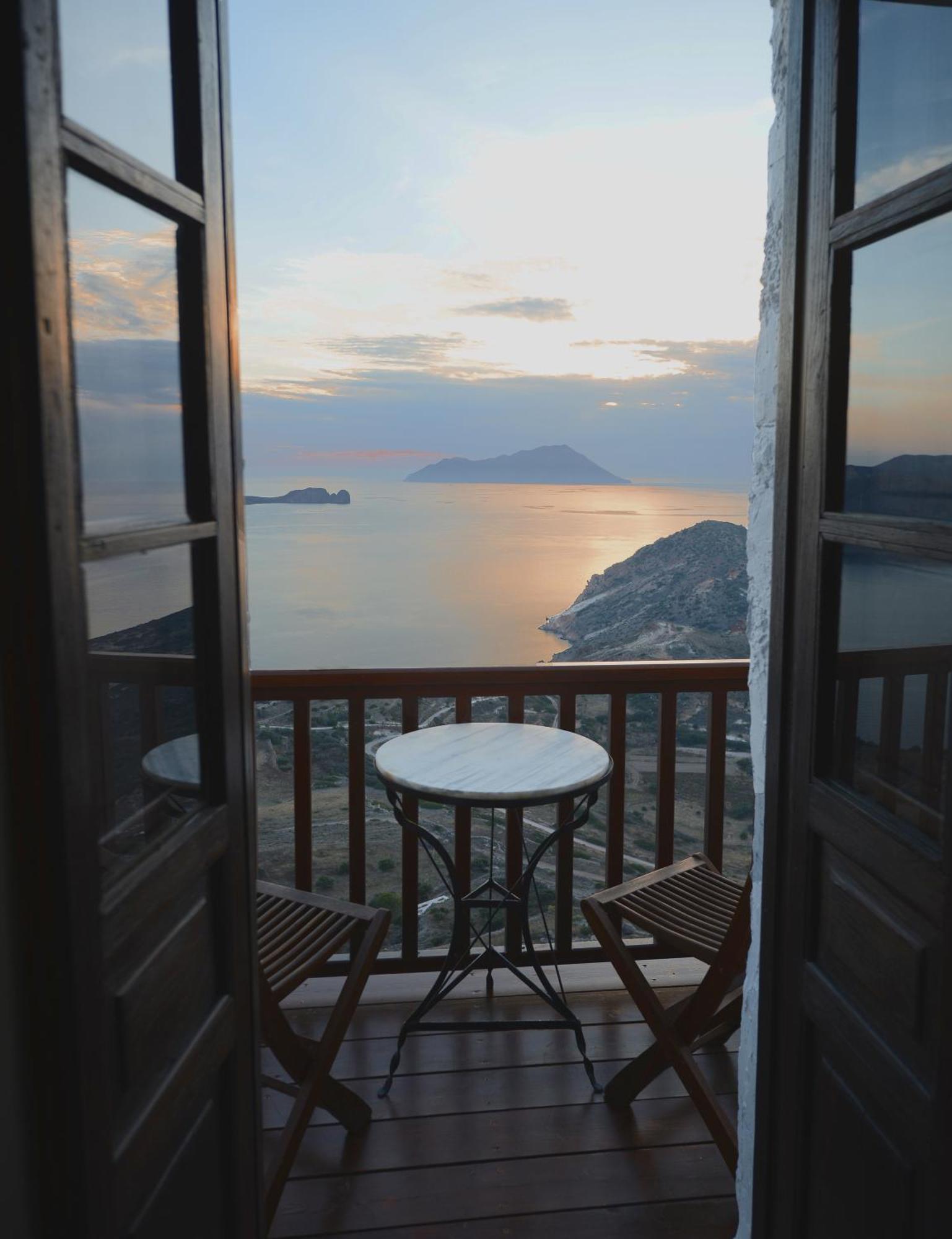 Castrum Traditional Sunset Suites Plaka  Екстериор снимка
